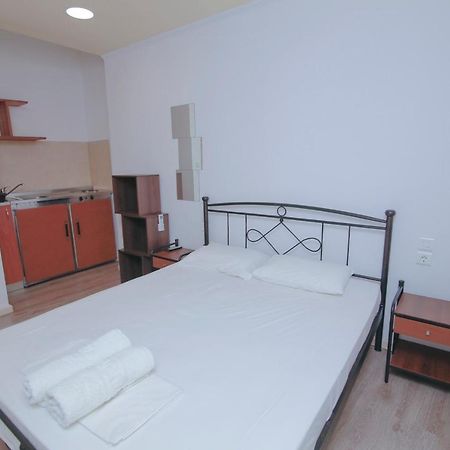 Orfeas Studios Βασιλική Εξωτερικό φωτογραφία